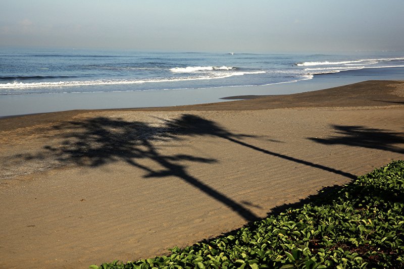 Papier peint Ombres sur le sable