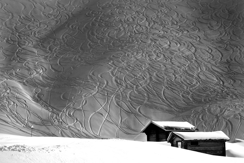 Papier peint Tracés dans la neige